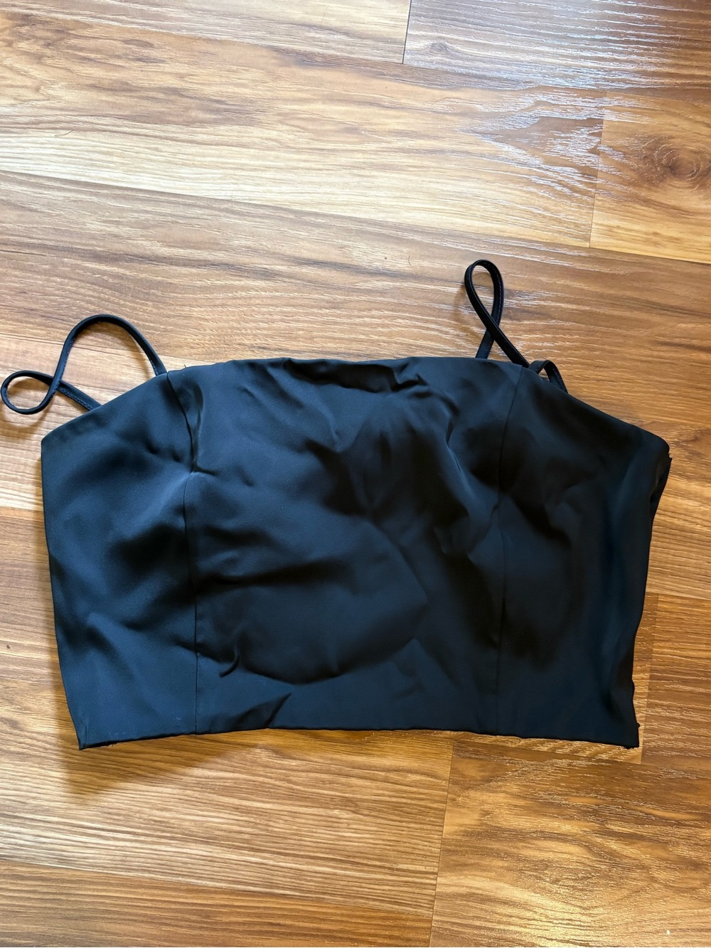 Forever 21 Black Cropped Spaghetti Strap Cami